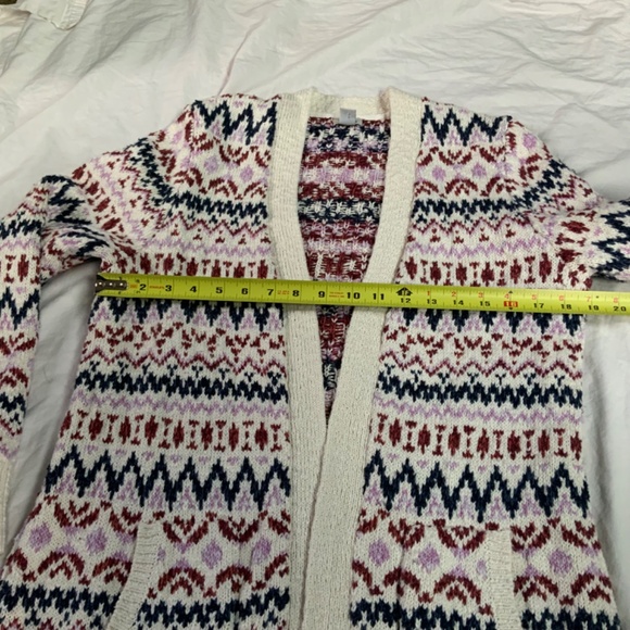 L.L. Bean Cream and Multicolor Patterned Cardigan - Picture 4 of 8